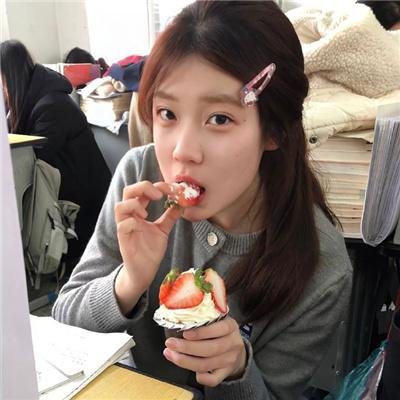 我与赫夫共进晚餐